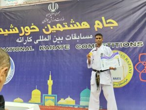 حیدر عساکره کاپیتان تیم کاراته کارگری استان خوزستان قهرمان مسابقات بین المللی جام هشتمین خورشید