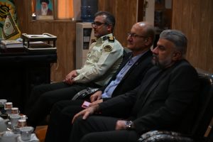 رئیس روابط عمومی نفت گچساران در دیدار با فرمانده انتظامی این شهرستان: هیچ توسعهای بدون امنیت حاصل نمیشود/صنعت نفت نیروی محركه اقتصاد كشور است