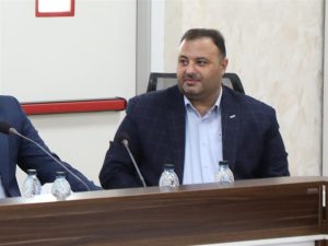 سرپرست خدمات ترابری شرکت نفت و گاز اروندان خبرداد؛ توسعه حملونقل سازمانی با اضافه شدن ۳۰ خودروی ملكی به اروندان/ آغاز تحول زیرساختهای لجستیك در اروندان با خرید خودروهای ملكی