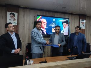 تفاهمنامه همکاری بین بنیاد شهید و امور ایثارگران و اداره کل آموزش فنی و حرفهای خوزستان به امضا رسید