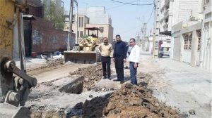 بازدید مدیرعامل شرکت آبفا اهواز از عملیات اصلاح خط فاضلاب منطقه کیانآباد