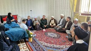 ديدار اعضاي ستاد يادواره شهداي امر به معروف و نهي از منكر با خانواده  شهيد عبدالرضا بهمئي دومين شهيد امر به معروف خوزستان