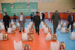 به مناسبت هفته دفاع مقدس؛رزمایش کمک‌های مؤمنانه در شرکت توسعه نیشکر برگزار شد