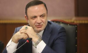 رضا مسرور به دعوت رسمی رئیس سازمان جهانی مناطق آزاد، عازم چین شد