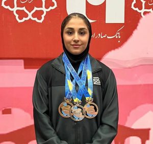 افتخاری دیگر برای ورزش شهر اولین ها / دعوت از بانوی وزنه بردار مسجدسلیمانی به اردوی تیم ملی