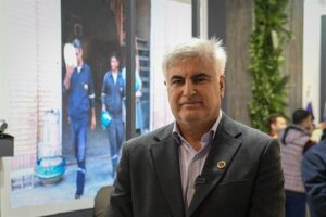 مدیرمنابع انسانی مناطق نفتخیز جنوب در هر سه بخش تامین، نگهداشت و توسعه منابع انسانی درخشان عمل كردیم