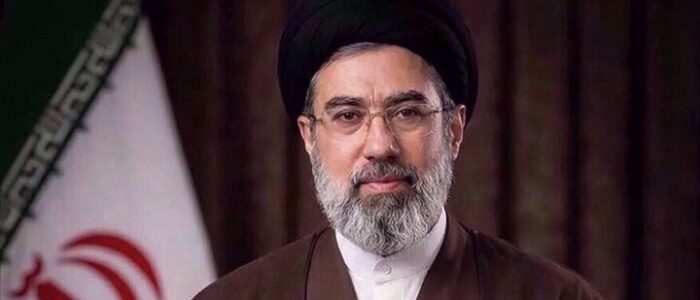 گزارش سرلشکر عبداللهی از آمادگی‌های نیروهای مسلح به محضر فرمانده کل قوا