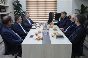 به مناسبت هفته ملی محیط زیست دیدار مدیرعامل نفت و گاز مارون با مدیركل حفاظت محیط زیست خوزستان