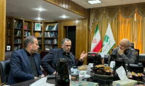 دیدار موسوی‌زاده با رئیس دانشگاه شهید چمران اهواز؛  از راه‌اندازی رشته زبان فارسی در العماره عراق تا توسعه پارک علم و فناوری خوزستان/ ضرورت ارائه راه حل علمی برای مشکلات استان
