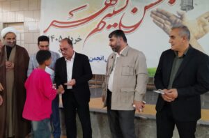 در آستانه عید غدیر خم ۲۵۰۰ بسته معیشتی به خانواده‌های زندانیان خوزستان در جشن نسیم مهر اهداء شد
