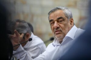 در جلسه راهبردی پیگیری طرح‌های توسعه‌ای مناطق نفت‌خیز طرح شد: حمید بورد: برنامه جهش تولید در مناطق نفت‌خیز جنوب تدوین می‌شود