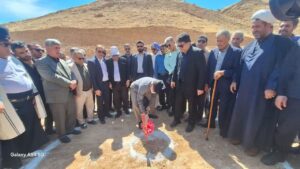 تداوم خدمت در جوار تاسیسات؛ آغاز عملیات ترمیم و بهسازی محور مواصلاتی ابوالفارس با حمایت شركت نفت و گاز آغاجاری